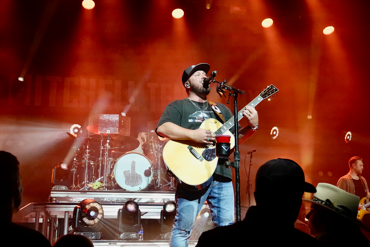Audience at a Mitchell Tenpenny concert